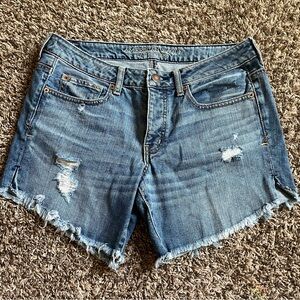 **SOLD** American Eagle Mid-Rise Denim Shorts